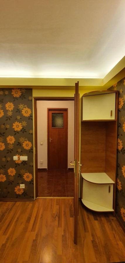 My House - Ultracentral Romana Square Near Old Town 부쿠레슈티 외부 사진