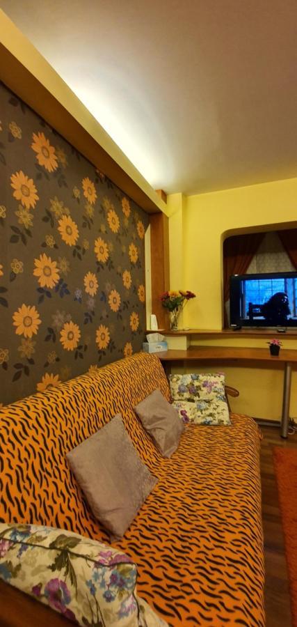 My House - Ultracentral Romana Square Near Old Town 부쿠레슈티 외부 사진
